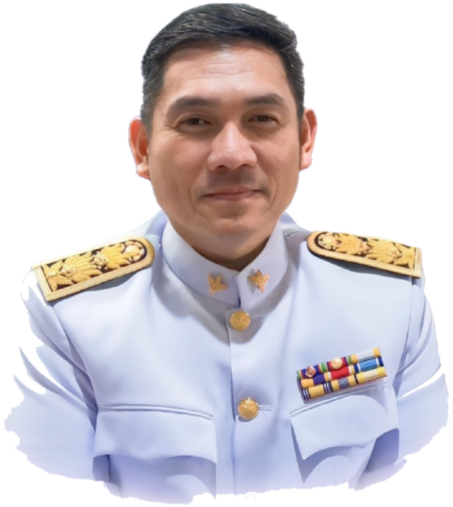 นายแพทย์วรวุฒิ โฆวัชรกุล ผู้อำนวยการโรงพยาบาลสันทราย